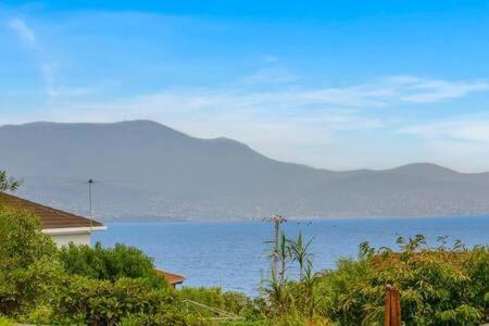 Spacious Modern Home Outstanding Views Sleeps 9 Хоубарт Екстериор снимка